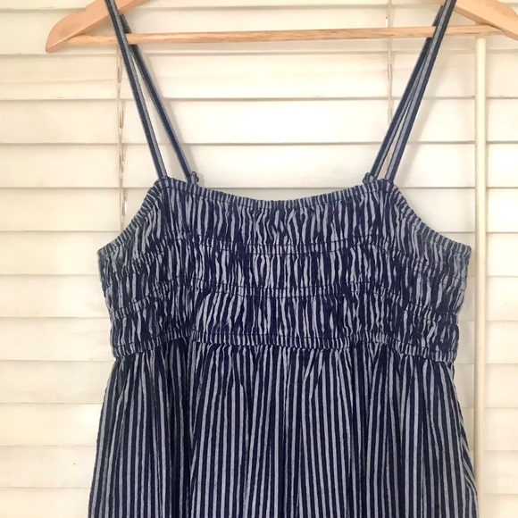 A New Day Smocked Striped MIDI Dress Spaghetti Strap Pockets Blue & White
XS - Picture 12 of 13